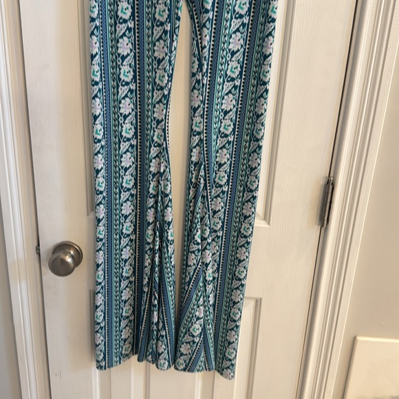 Show Me Your Mumu Blue Floral Striped Bellbottoms - Picture 6 of 11